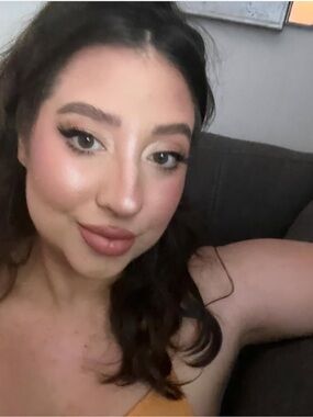 Meet your Posher, Francesca